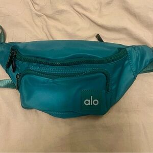 ALO Yoga Teal Belt Bag